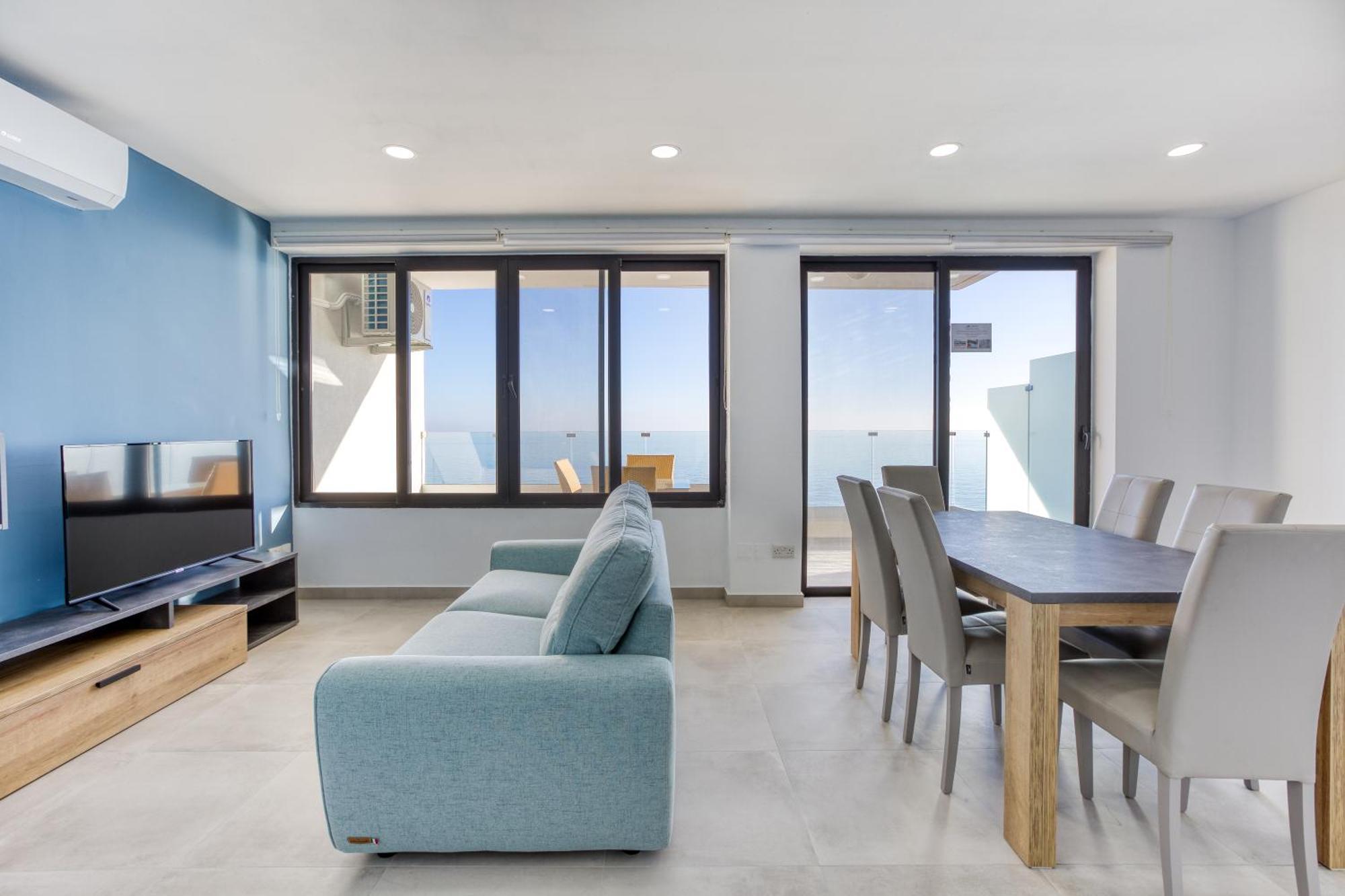 Seafront Sliema Apartment With Balcony & Sea Views By Jl Exteriér fotografie