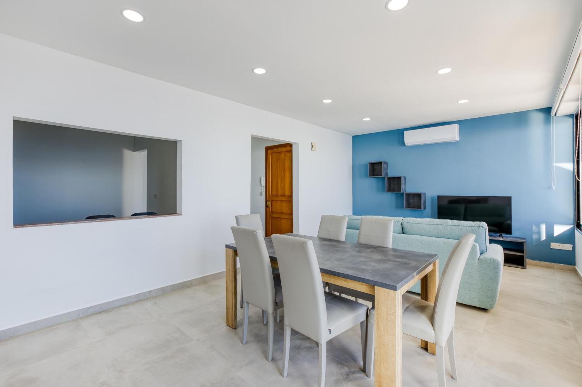 Seafront Sliema Apartment With Balcony & Sea Views By Jl Exteriér fotografie