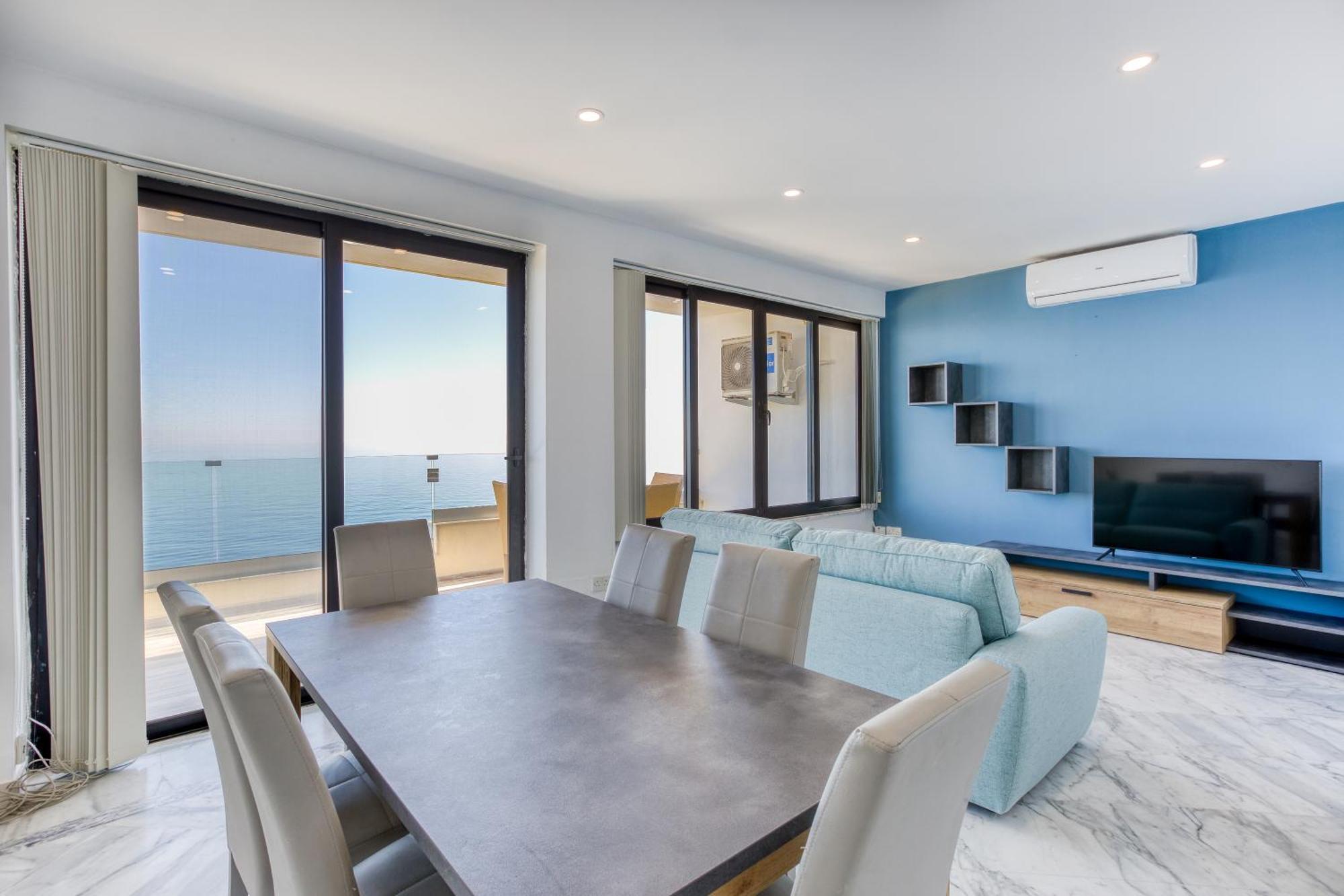 Seafront Sliema Apartment With Balcony & Sea Views By Jl Exteriér fotografie