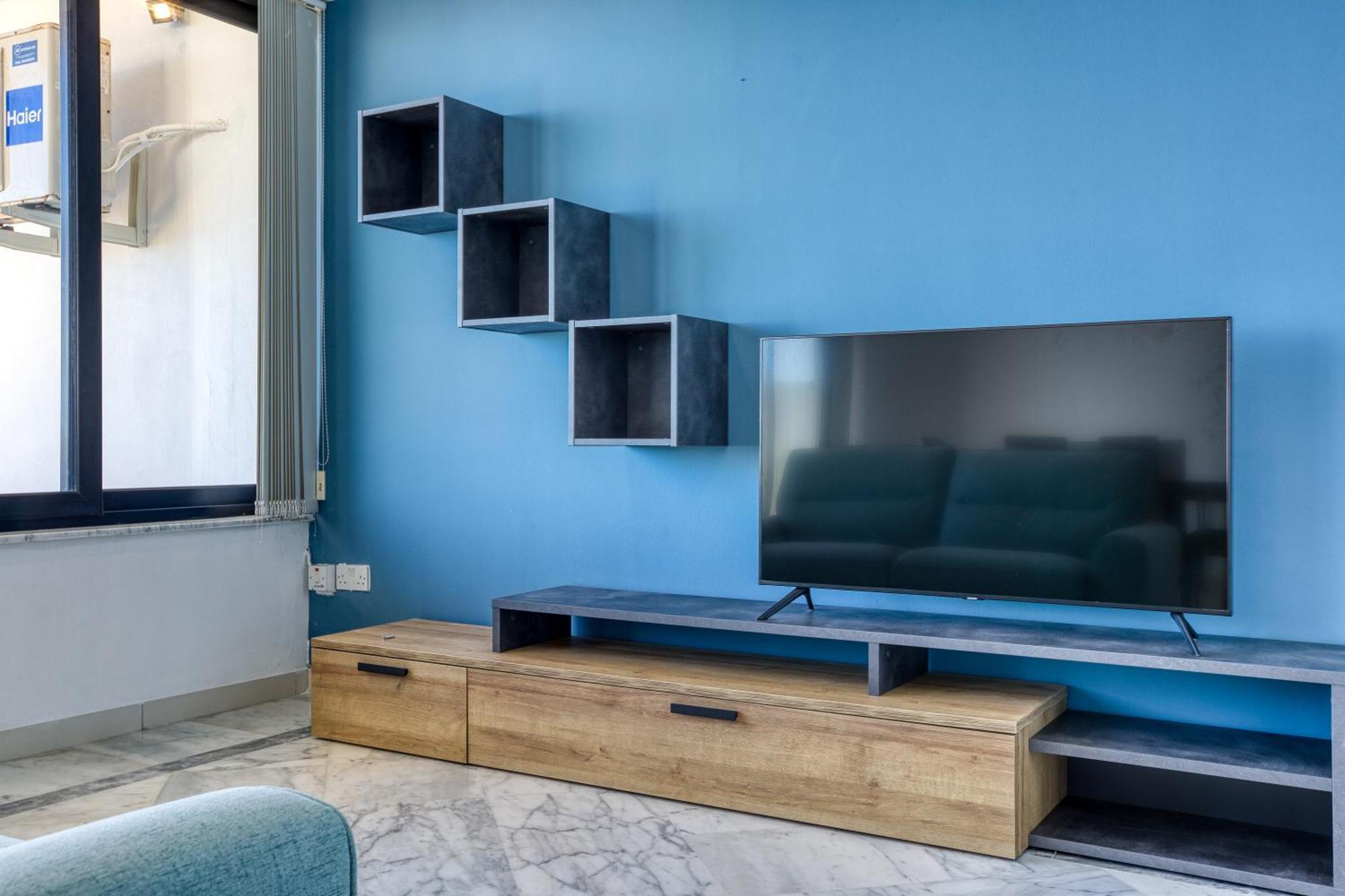 Seafront Sliema Apartment With Balcony & Sea Views By Jl Exteriér fotografie