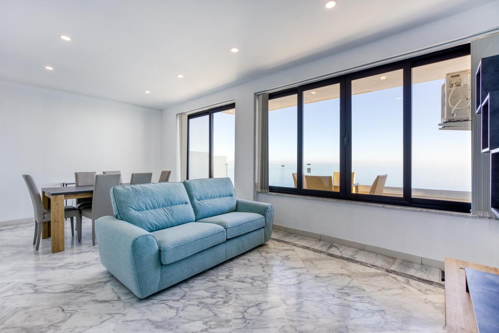 Seafront Sliema Apartment With Balcony & Sea Views By Jl Exteriér fotografie