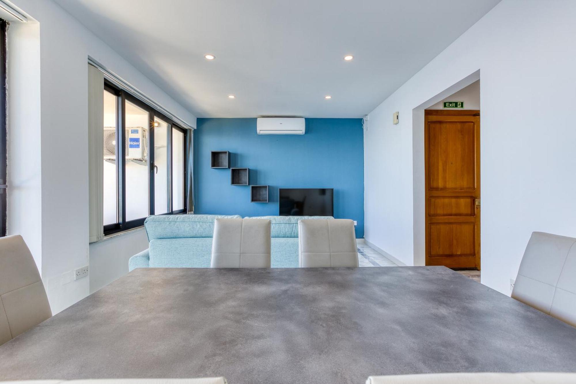 Seafront Sliema Apartment With Balcony & Sea Views By Jl Exteriér fotografie