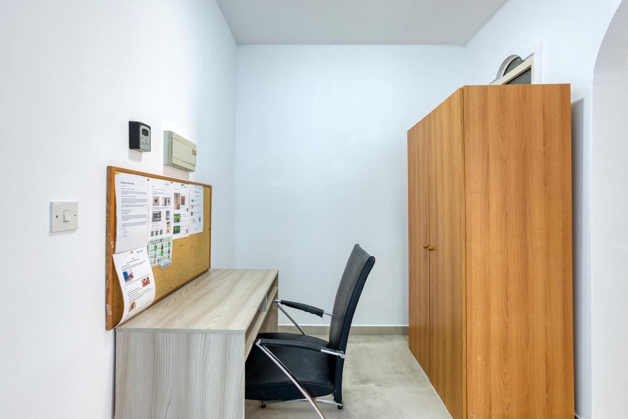 Seafront Sliema Apartment With Balcony & Sea Views By Jl Exteriér fotografie